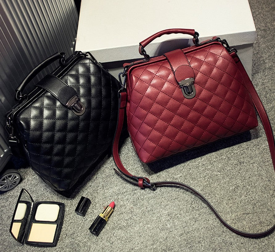 Summer Lingge Leather Retro Bag